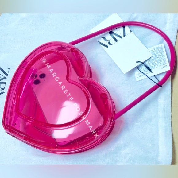 Zara Barbie pink heart shaped clear box bag SZ M , 2023 fits plus cell - Picture 2 of 11